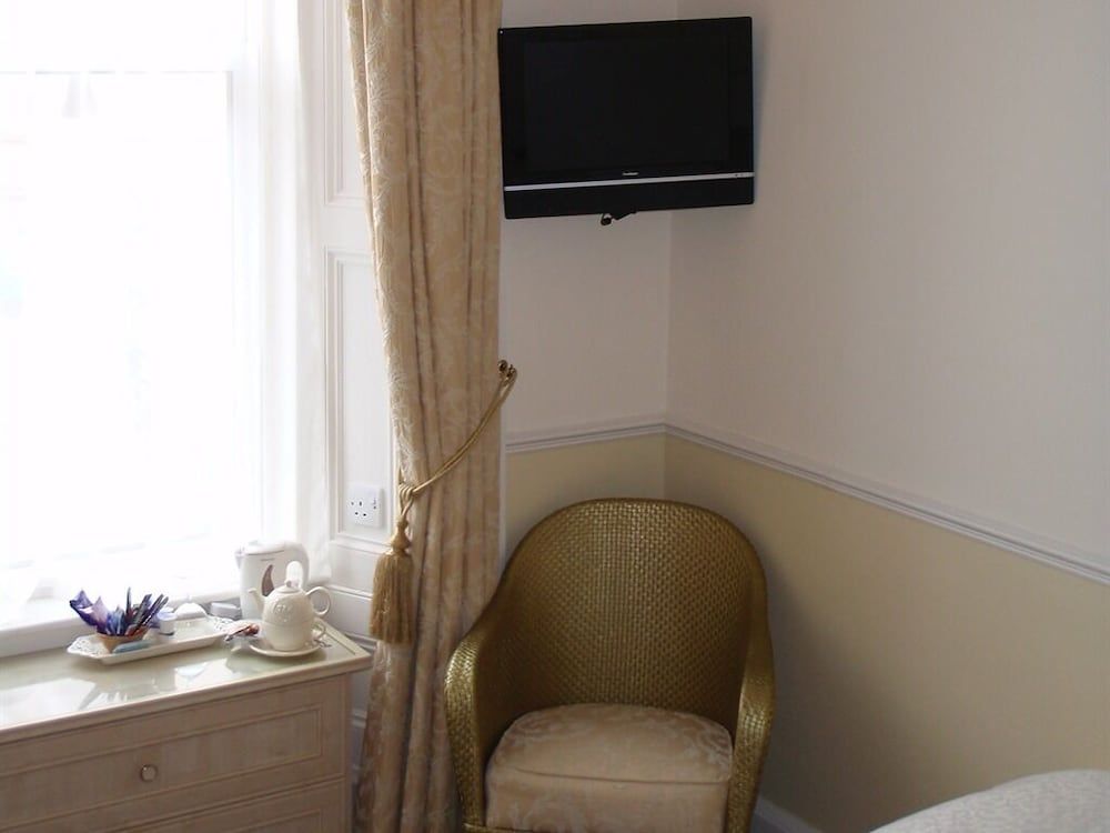 undefined Highfield Guest House 3