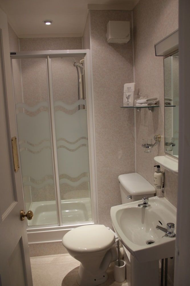 Highfield Guest House Double Room, Ensuite (Double Room 1	) 11
