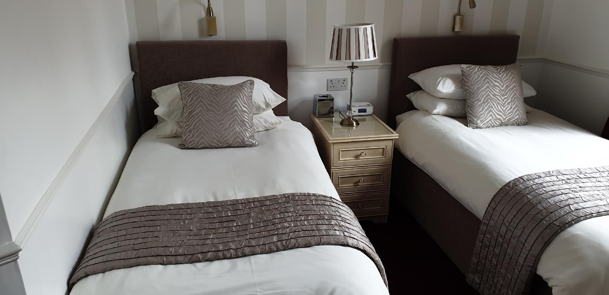 undefined Highfield Guest House 5
