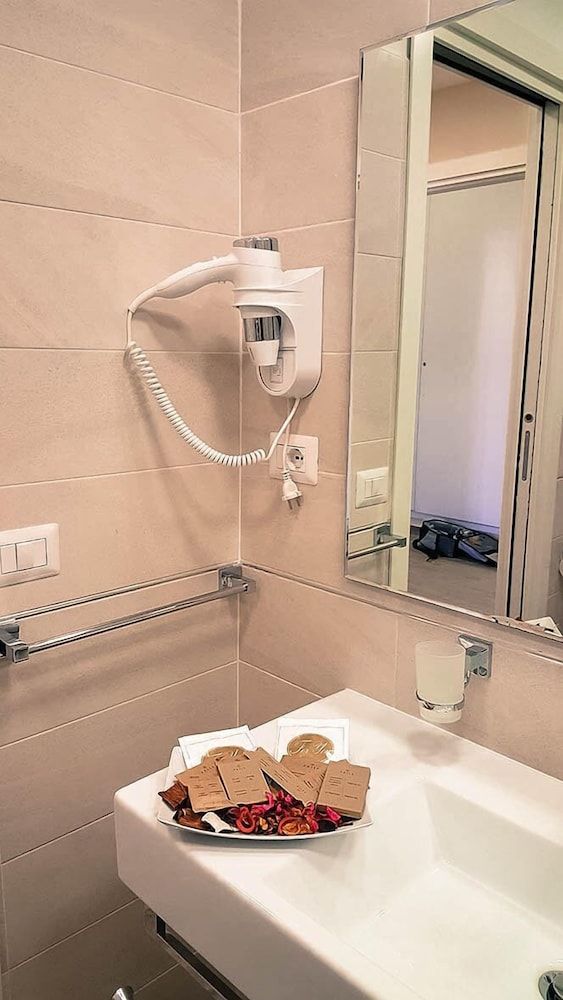 undefined Serventi Longhi Rooms 9