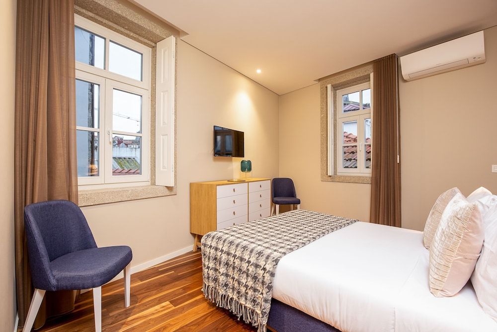 RS Porto Historic Center Duplex Two Bedroom Apartment 4B 3