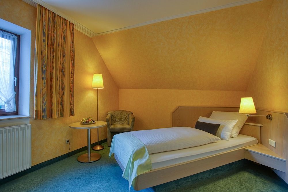 Comfort Single Room (mit Dusche)