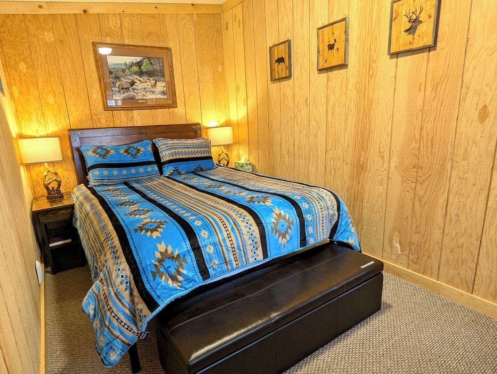 Standard Cabin #1