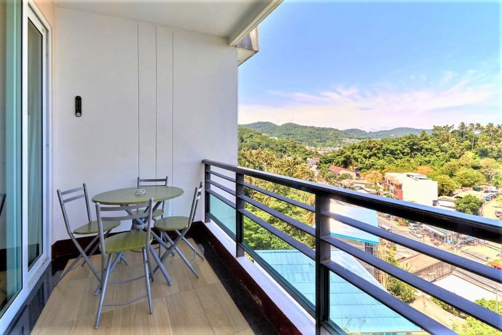 Sea and Sky 1 Karon Beach by PHR Premium Apartment, 2 Bedrooms, Jetted Tub, Sea View 8