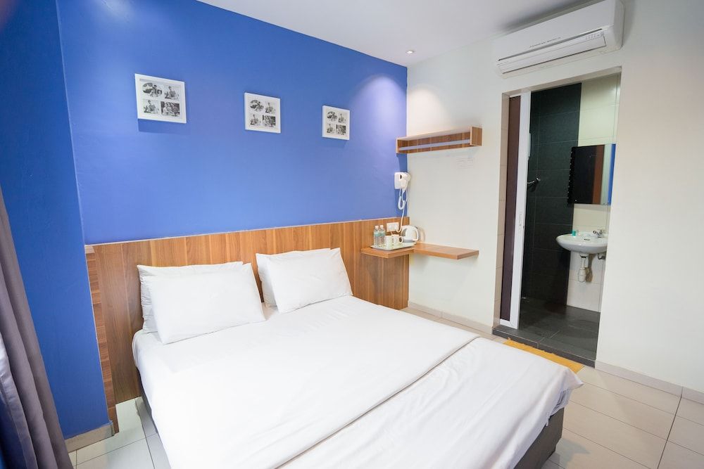 undefined Cappuccino Hotel 8