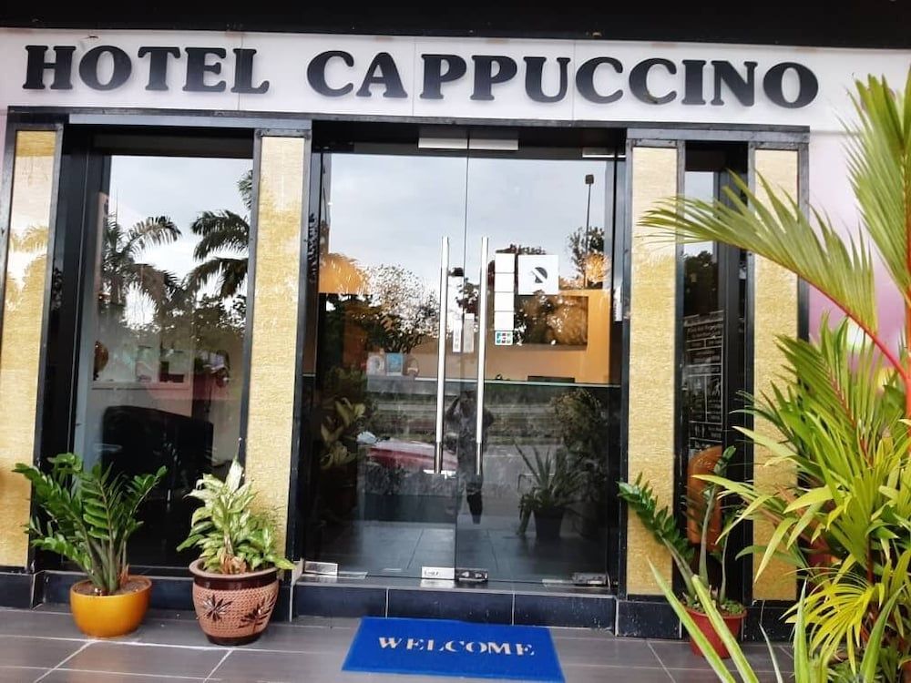 undefined Cappuccino Hotel 3