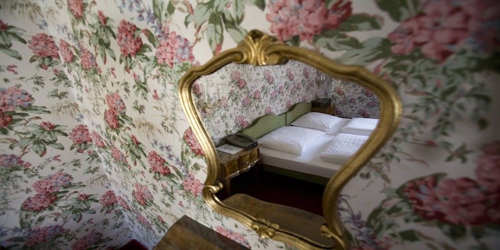 Hotel Hohenstauffen Double Room 14