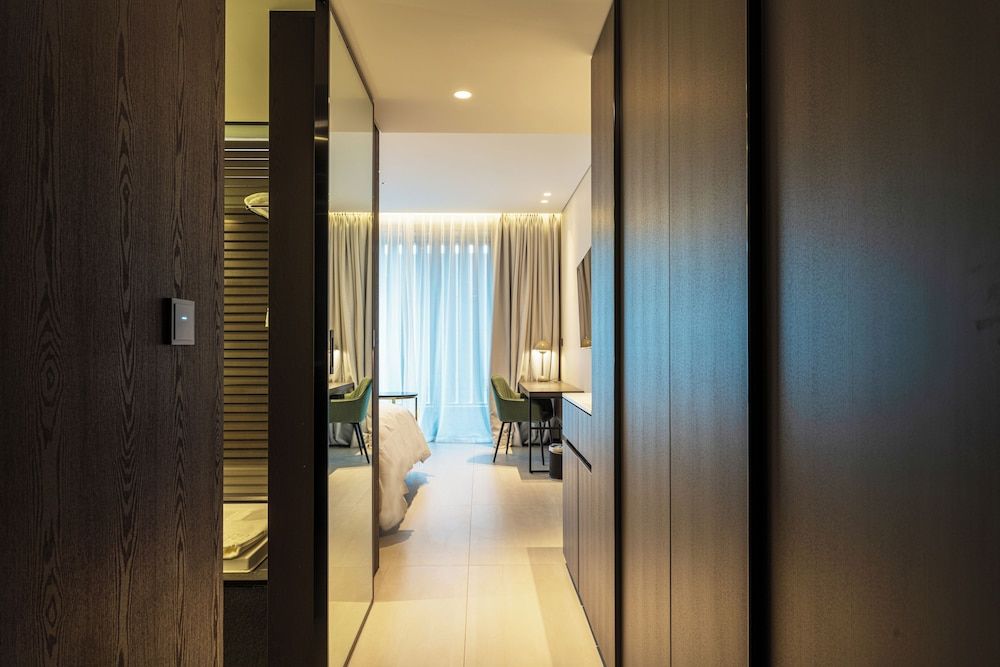 Hotel Soulhada Deluxe Room, Balcony 8