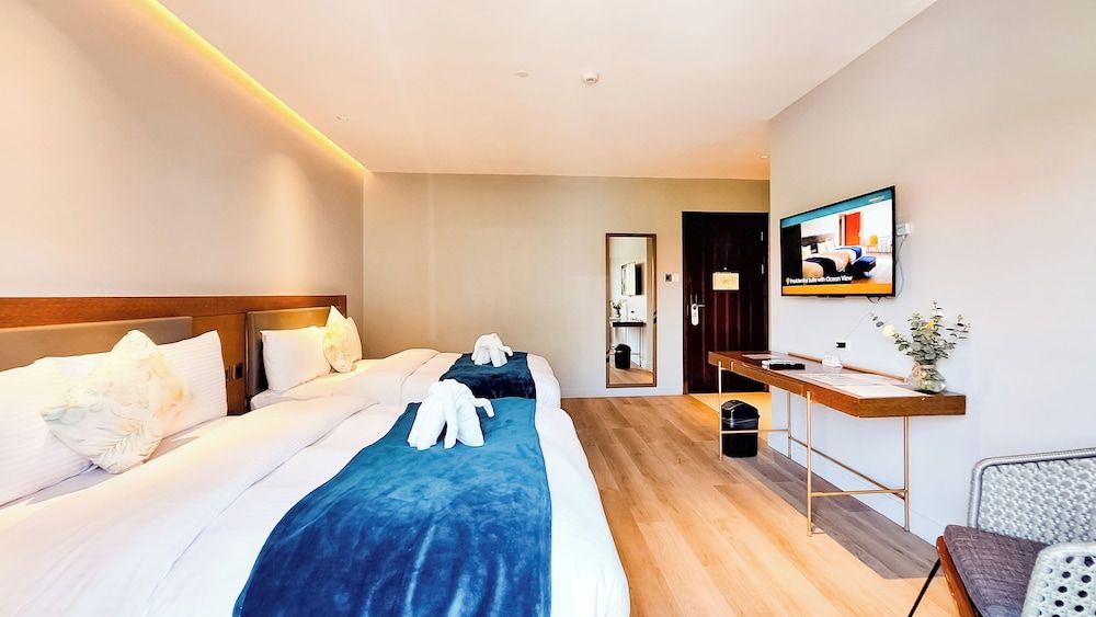 undefined Pinnacle Boracay 2