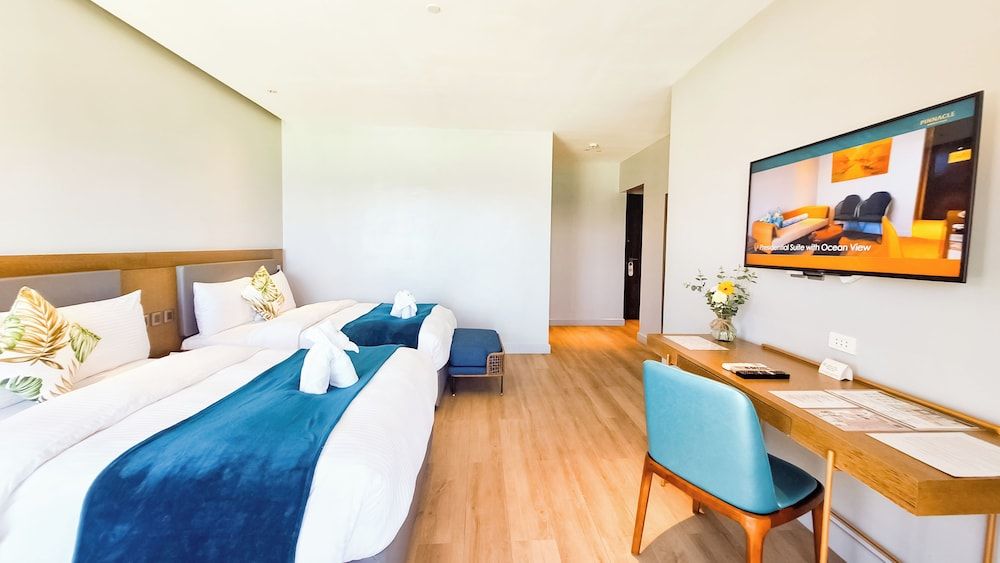 undefined Pinnacle Boracay 4