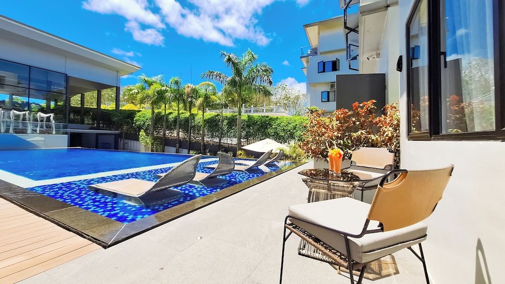 Pinnacle Boracay