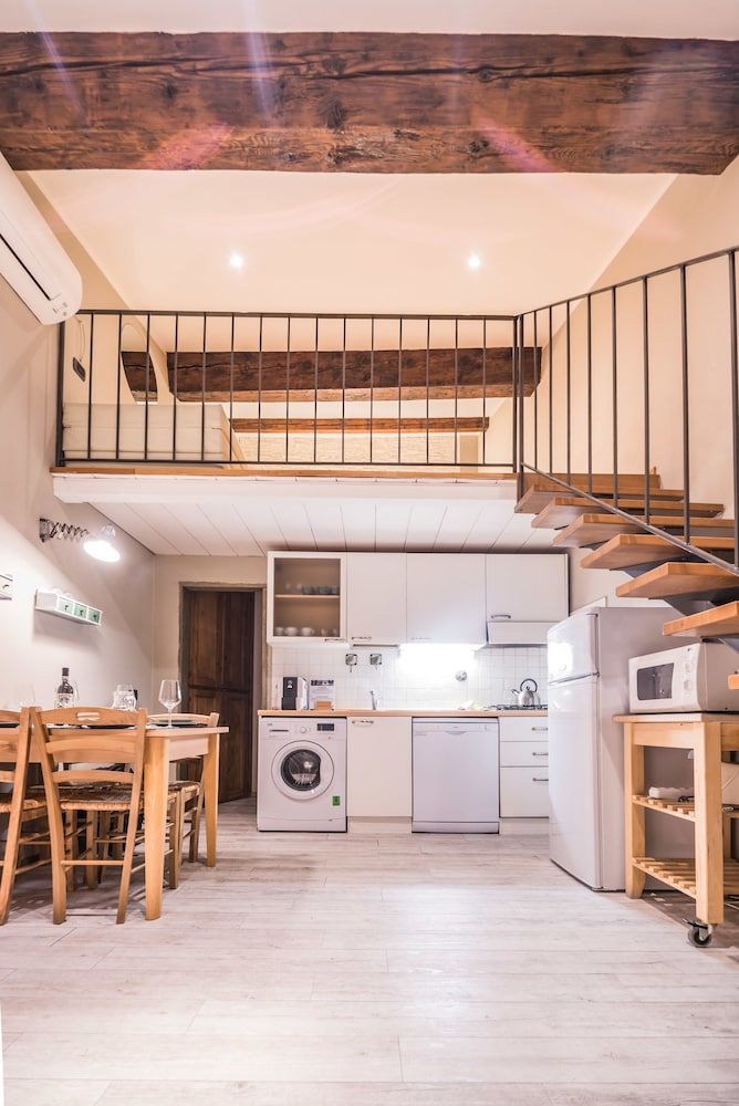 undefined A Few Steps to The Duomo Upscale 2BD Apt 10