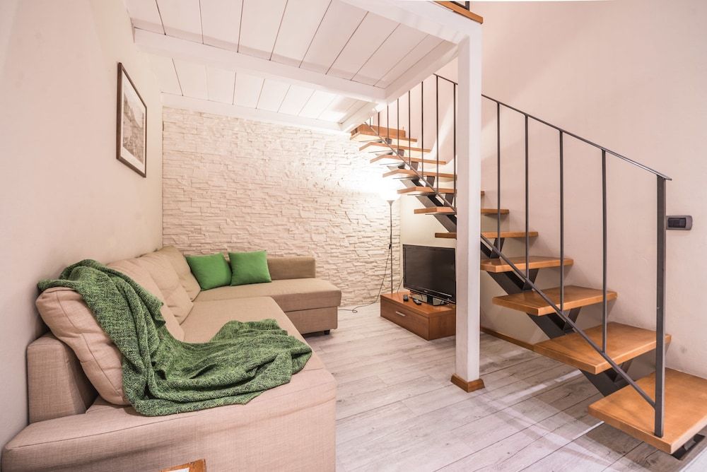 A Few Steps to The Duomo Upscale 2BD Apt Apartment, 2 Bedrooms 13