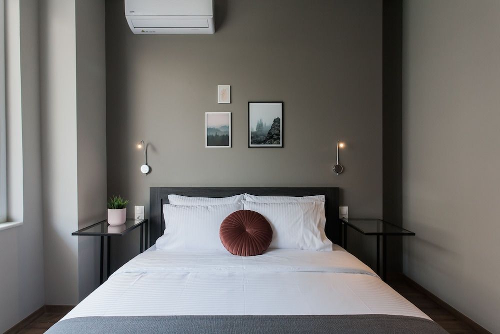 Apartment (A4)