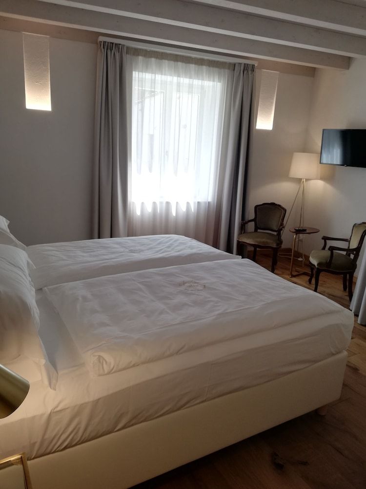 Deluxe Room (Limone)