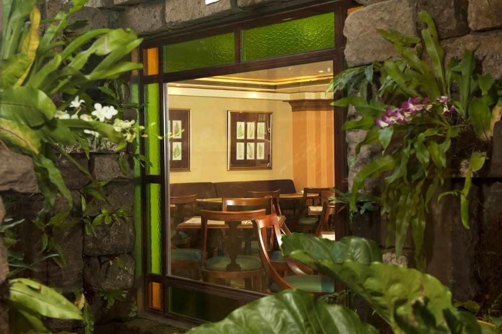 undefined Herald Suites 3