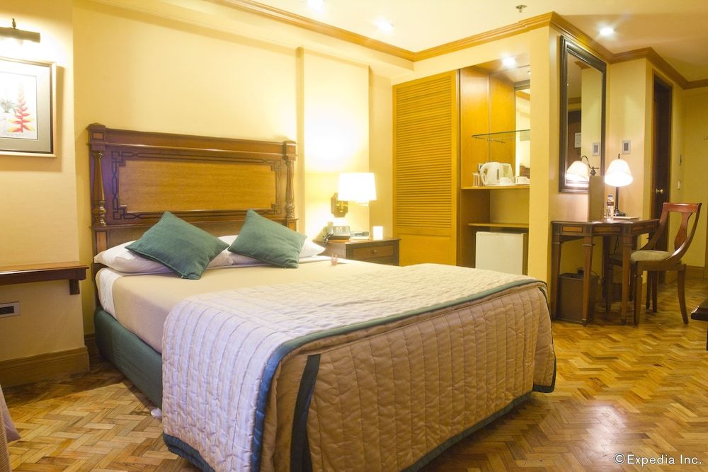 undefined Herald Suites 2