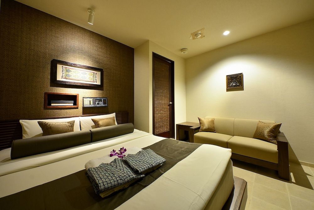 HOTEL AROMA - Adults Only Standard Double Room 10