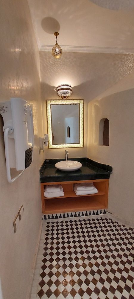 Riad Barroko Suite room with Terrace 7