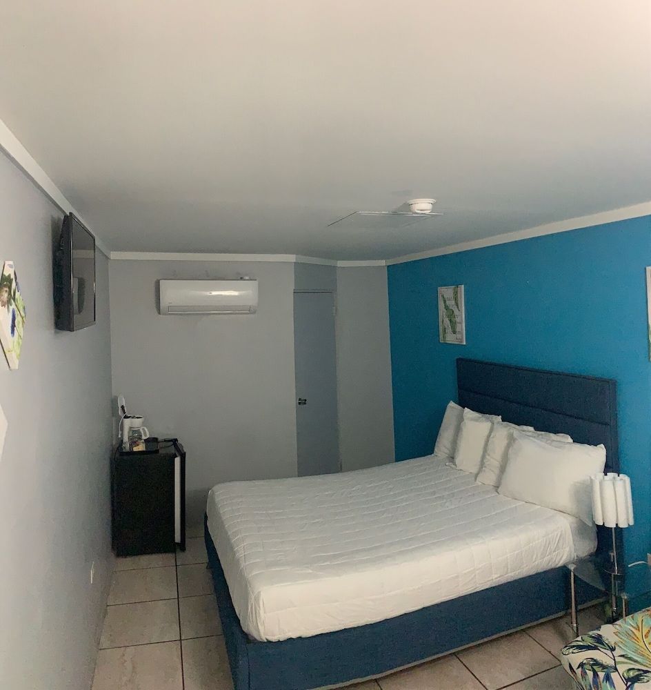 Mi Tierra Standard Double Room (Queen) 5