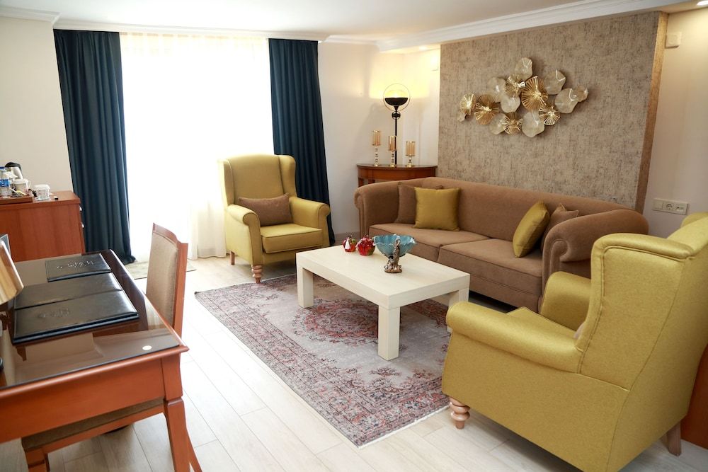 Tuzla Garden Hotel & Spa Presidential Suite, Sea View 3