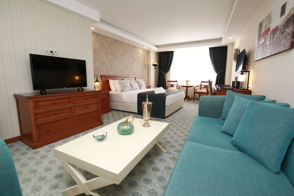 Tuzla Garden Hotel & Spa Junior Suite, City View 2