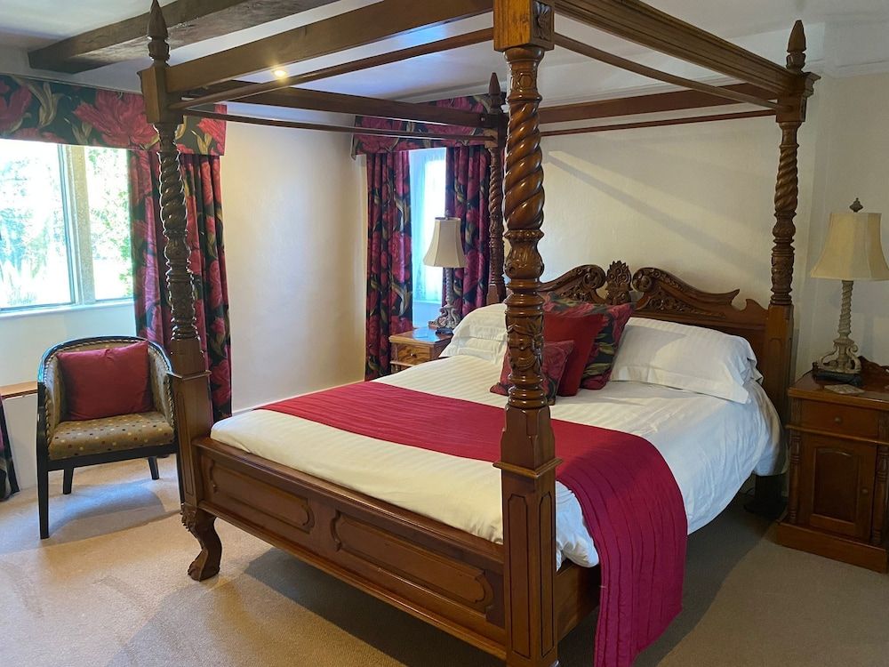 Hornsbury Mill Double Room, Private Bathroom 10