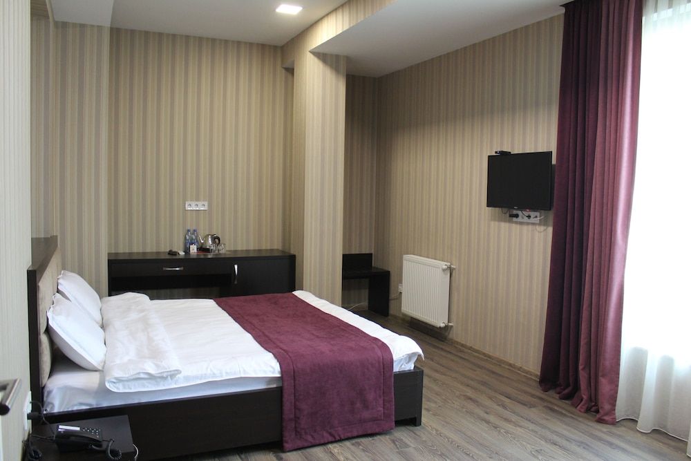 Cherry Garden Standard Double Room, 1 Double Bed