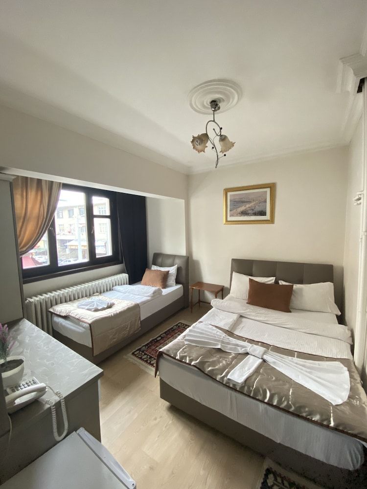 Hotel Kent Ani Economy Triple Room, Multiple Beds