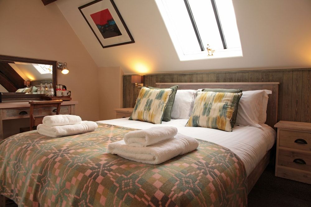 Y Capel Double Room 13