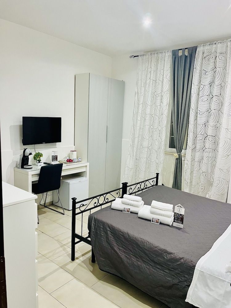 undefined Imera Rooms 2