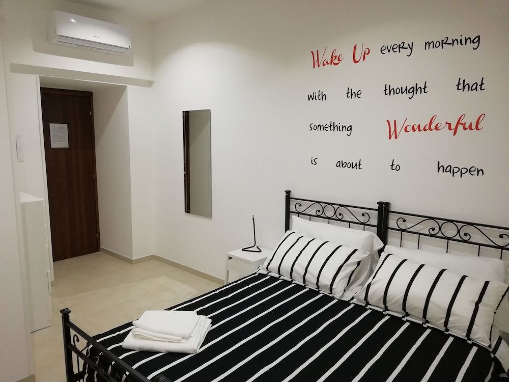 undefined Imera Rooms 4