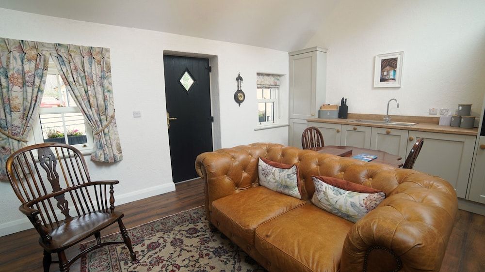 Killeavy Castle Estate Woodside Cottage 2