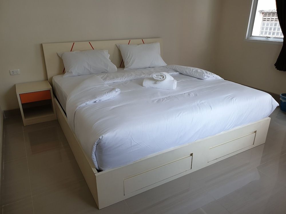 undefined The Cosy River 8