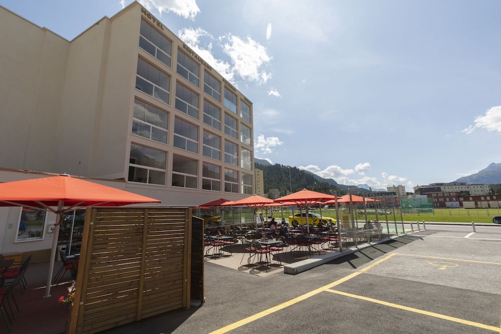 undefined Hotel Sonne St Moritz 9