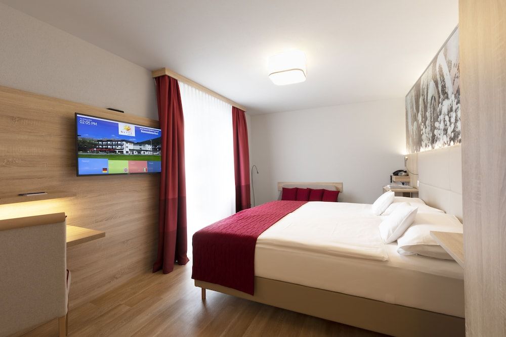 Hotel Sonne St Moritz Superior Double Room, 2 Twin Beds, Balcony, Annex Building 4