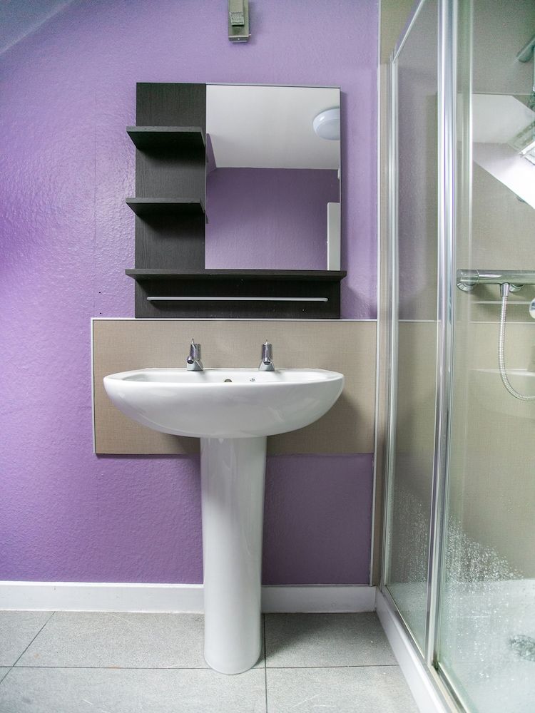 The Breadalbane Arms Hotel (Room Only) Standard Twin Room 11