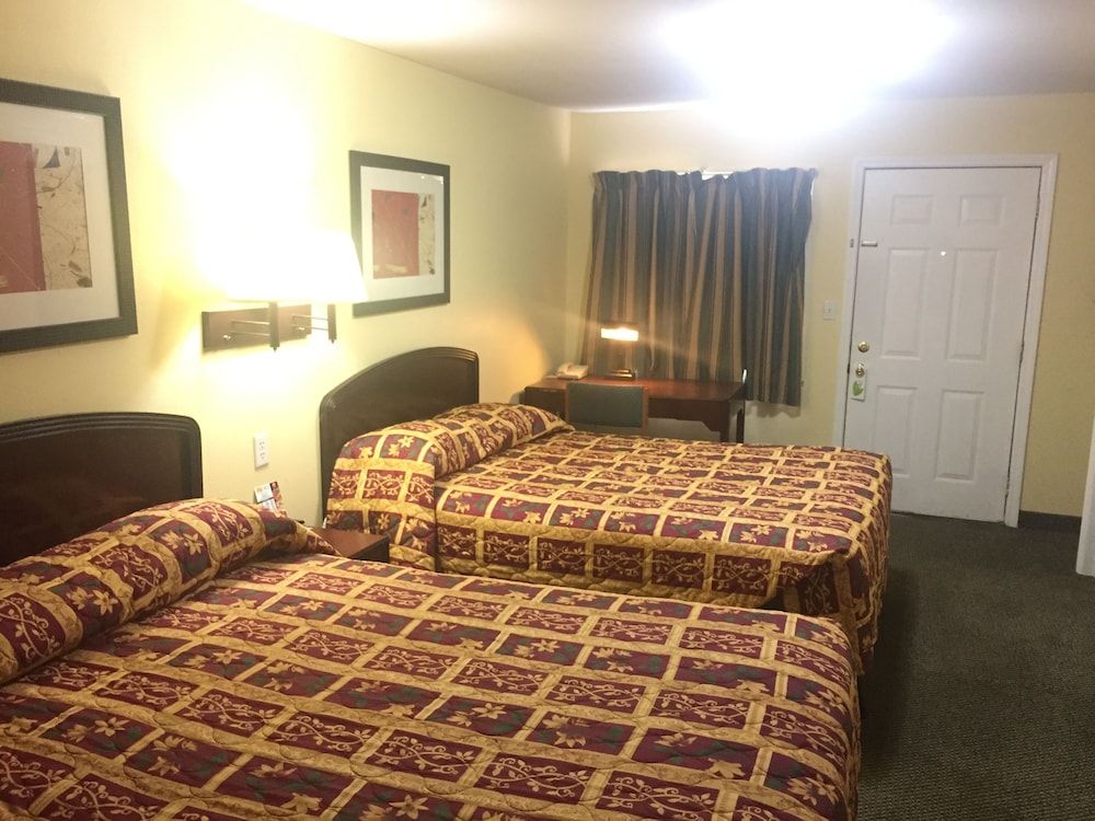 Rivers Inn Fort Madison Standard Double Room, 2 Double Beds 2