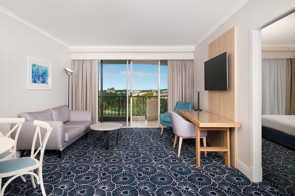 The Sebel Twin Towns Coolangatta Deluxe King Suite