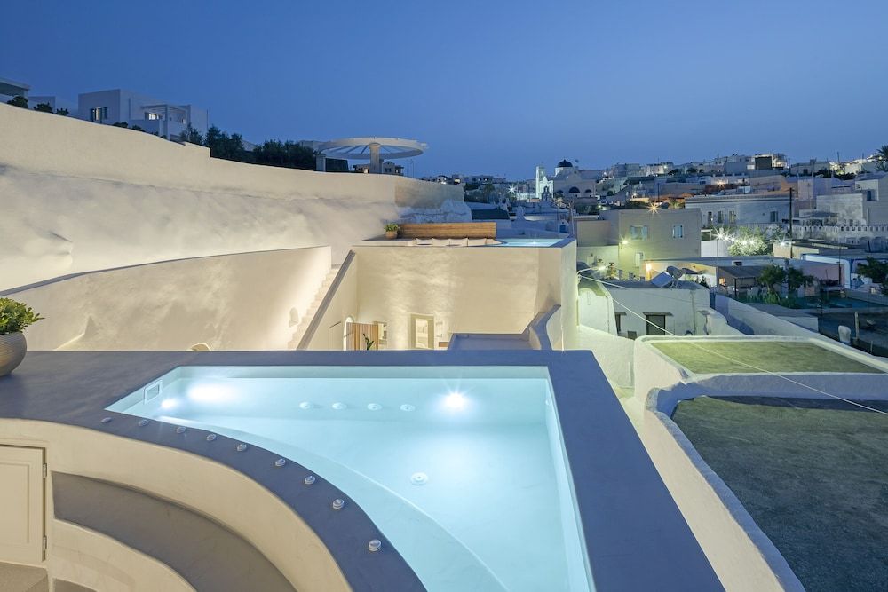 undefined Utopia Suites Santorini 8