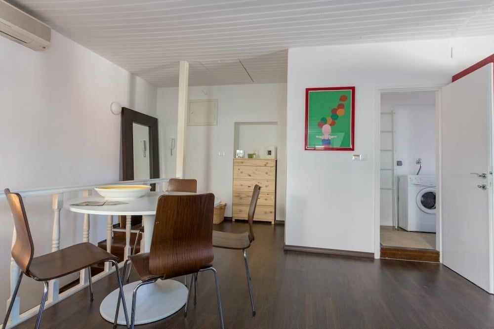 Apartment Dubravka Iza Roka Studio (Studio Apartment with City View) 8