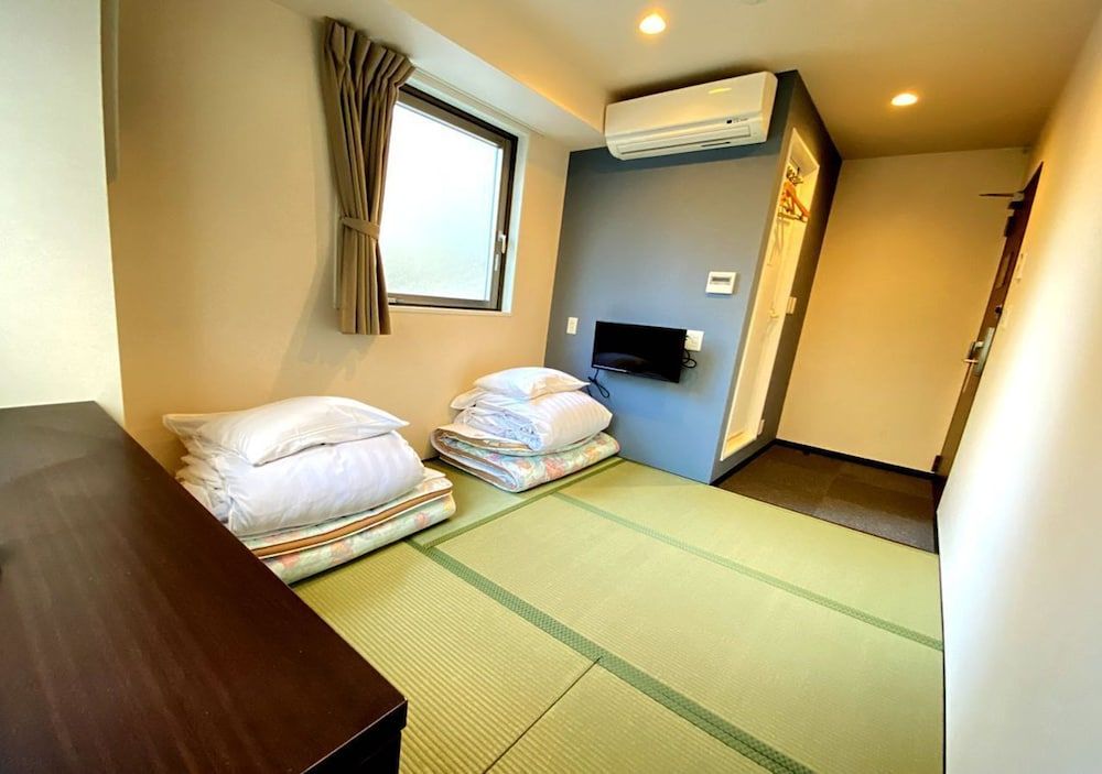 undefined Floral Hotel Sakaisujihonmachi Osaka 4