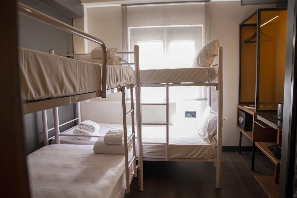 LETOH LETOH Gran Vía Family Room 2