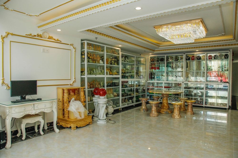 undefined Golden Rose Hotel Danang 9