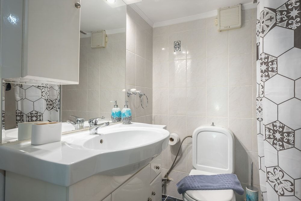 Boutique Acropolis Apartment  by Cloudkeys Business Apartment, 1 Bedroom 11