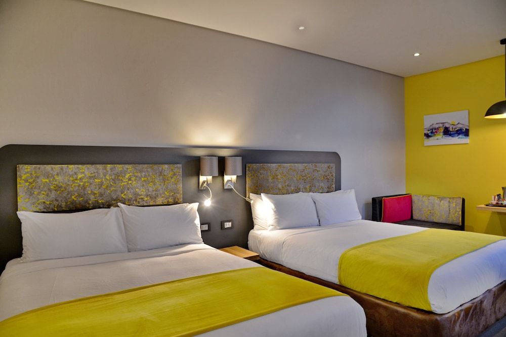 undefined Cresta Grande Cape Town