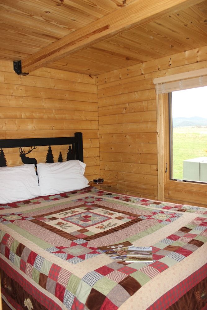 Cabin (Large Cabin)