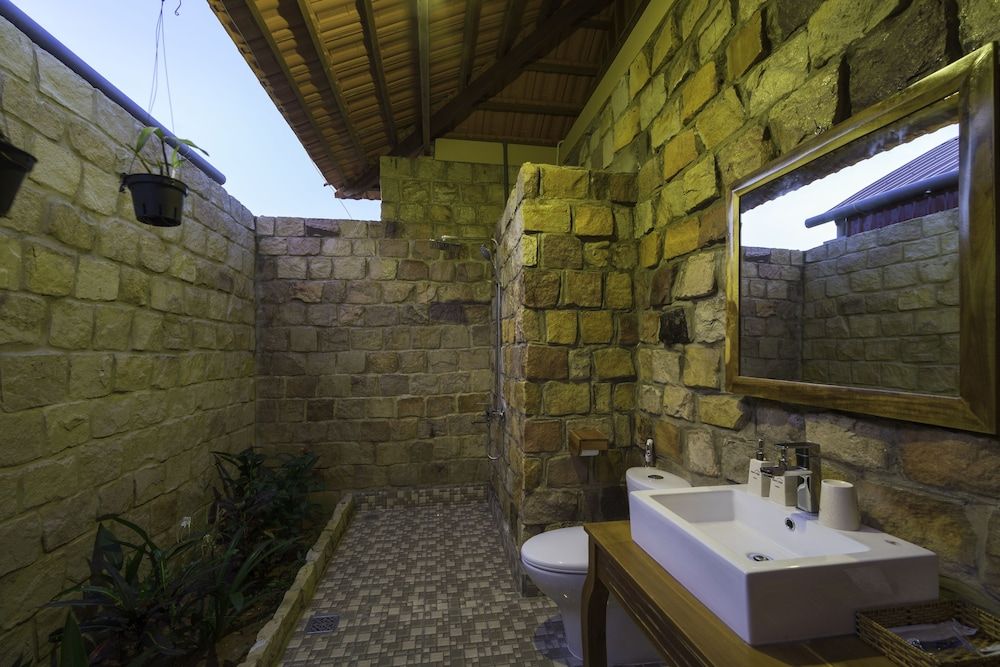 Island Lodge Phu Quoc Deluxe Chalet, Pool View 4