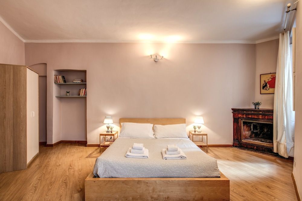 undefined Cappellari 2 Campo de Fiori 3