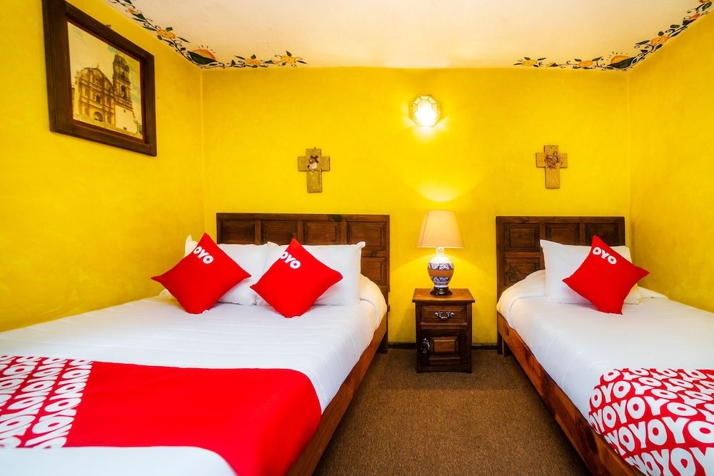 OYO Hotel El Mineral, Tlalpujahua Standard Triple Room 3